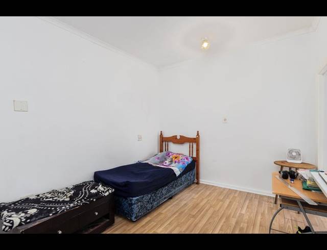 1 BEDROOM APARTMENT FOR SALE IN MOWBRAY